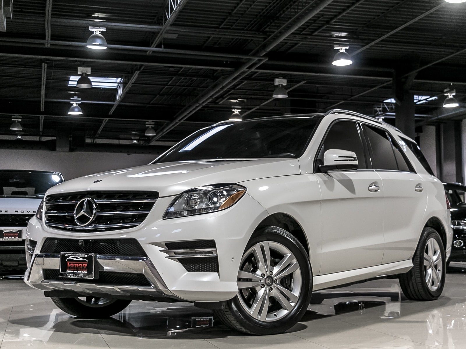 ML 350 Faraz White-min.jpg ML 350 white